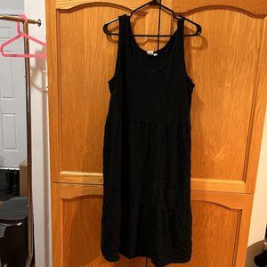 3/$30 - Gap Black dress size medium